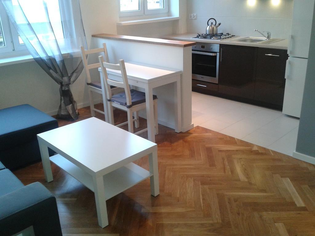 Luxapart Centrum Βαρσοβία Δωμάτιο φωτογραφία