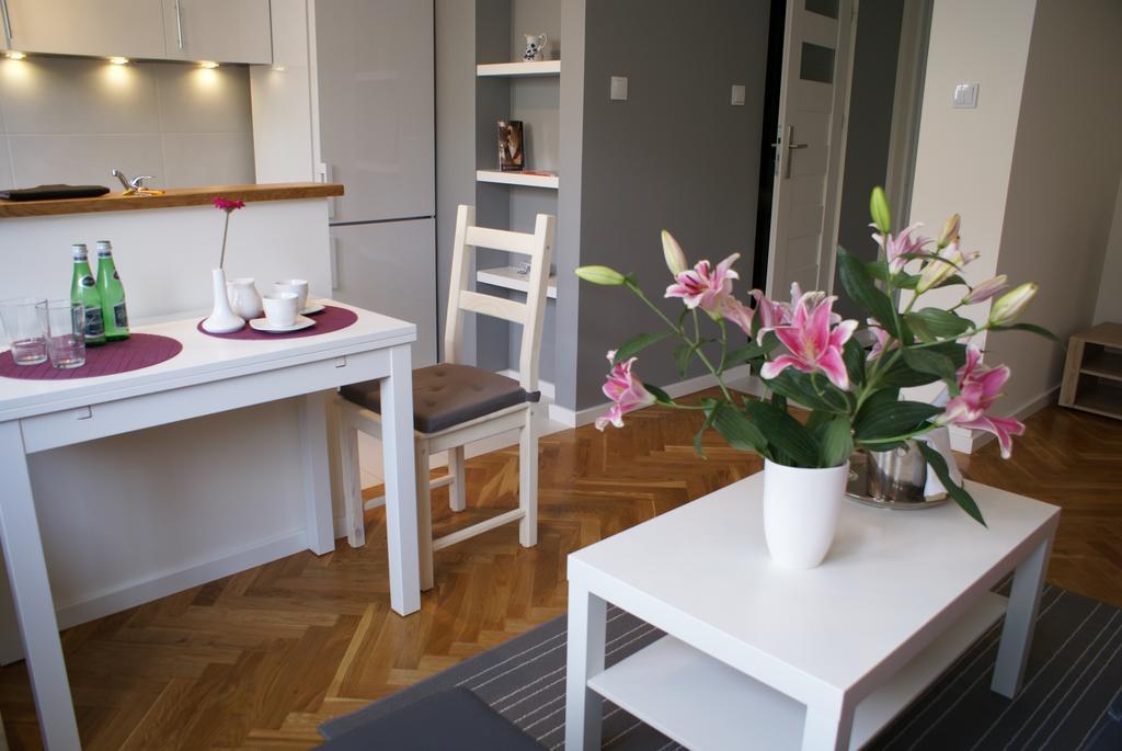 Luxapart Centrum Βαρσοβία Δωμάτιο φωτογραφία